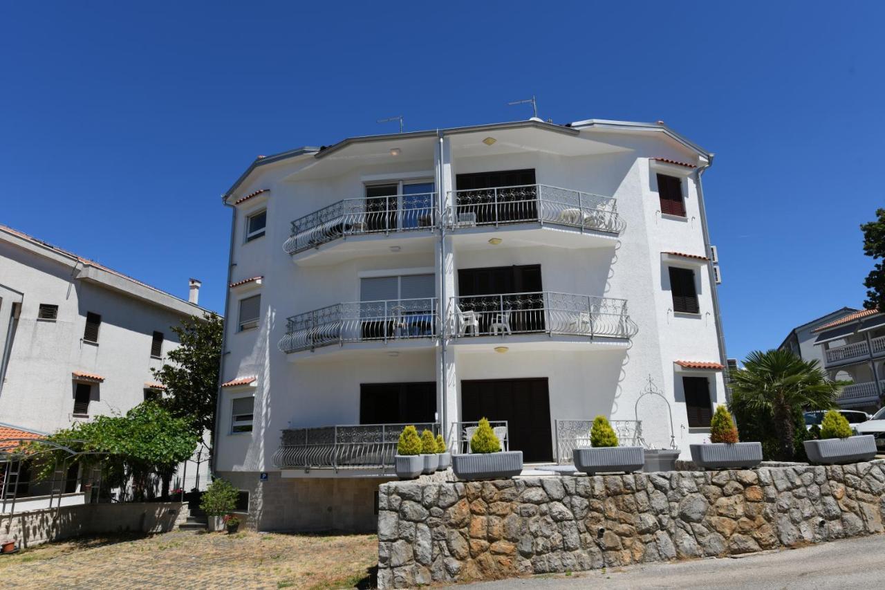 Apartmani Totic Malinska Extérieur photo