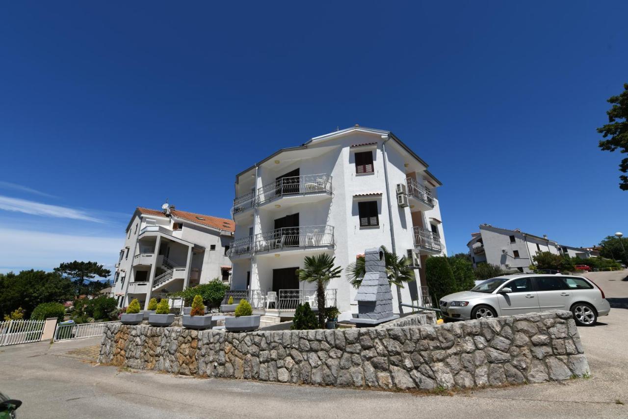 Apartmani Totic Malinska Extérieur photo