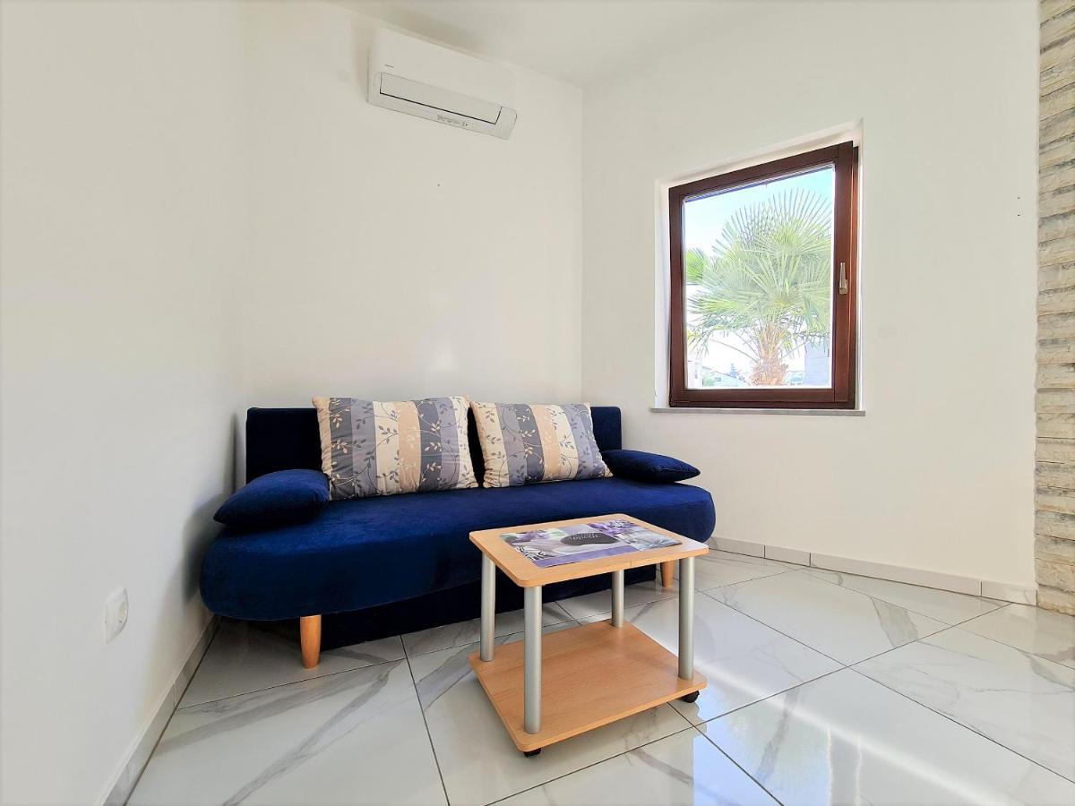 Apartmani Totic Malinska Extérieur photo