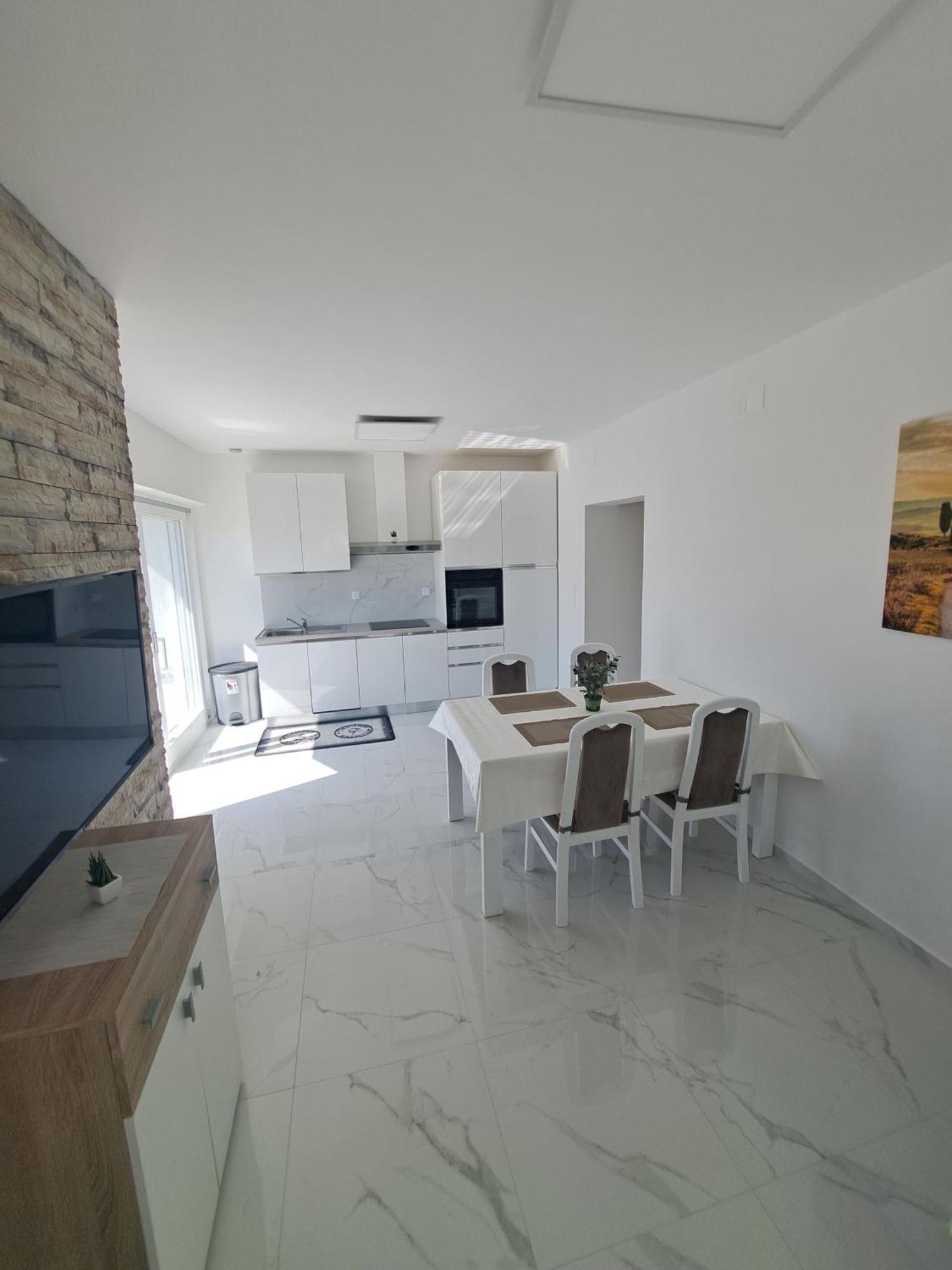 Apartmani Totic Malinska Extérieur photo