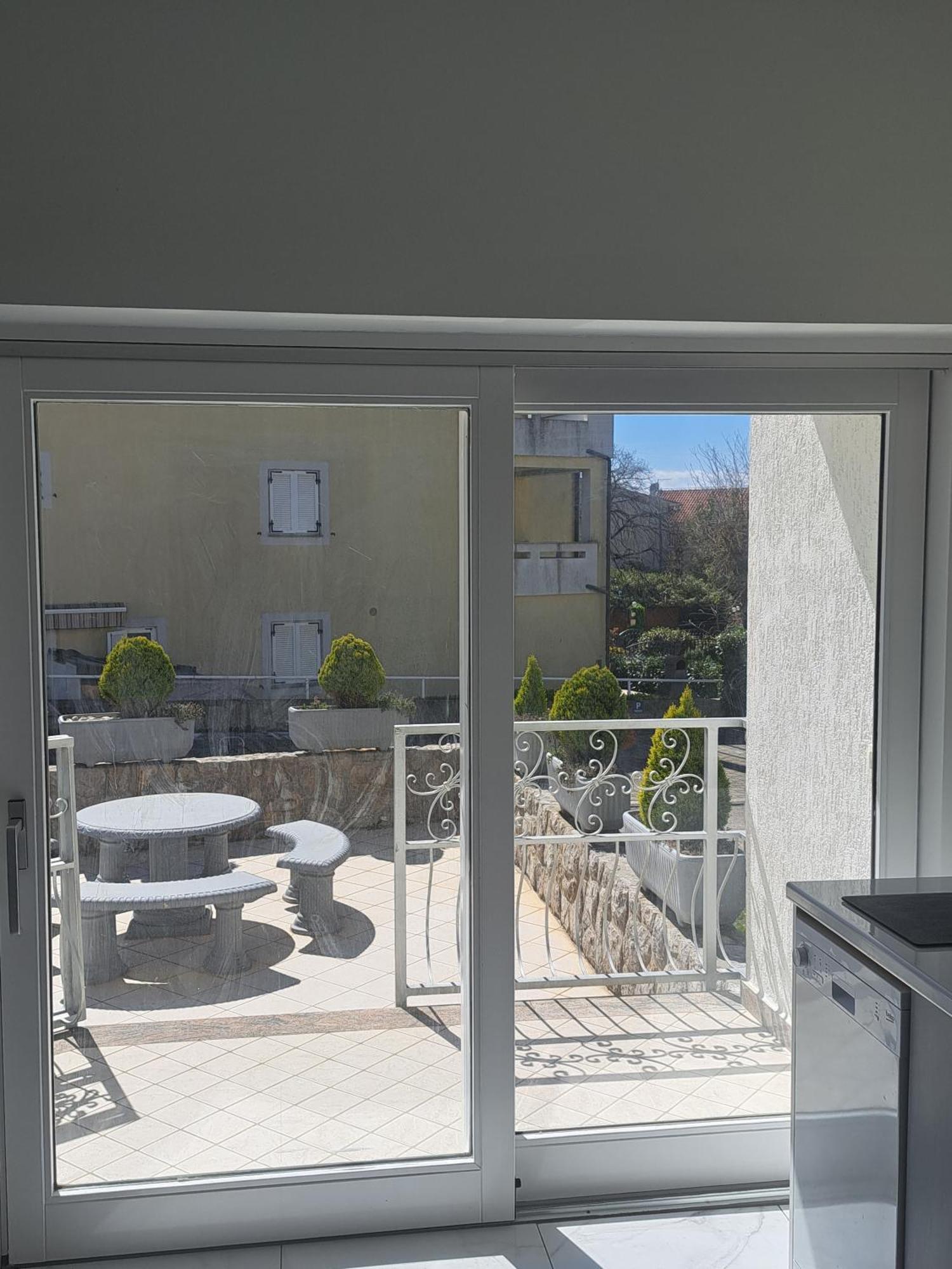 Apartmani Totic Malinska Extérieur photo